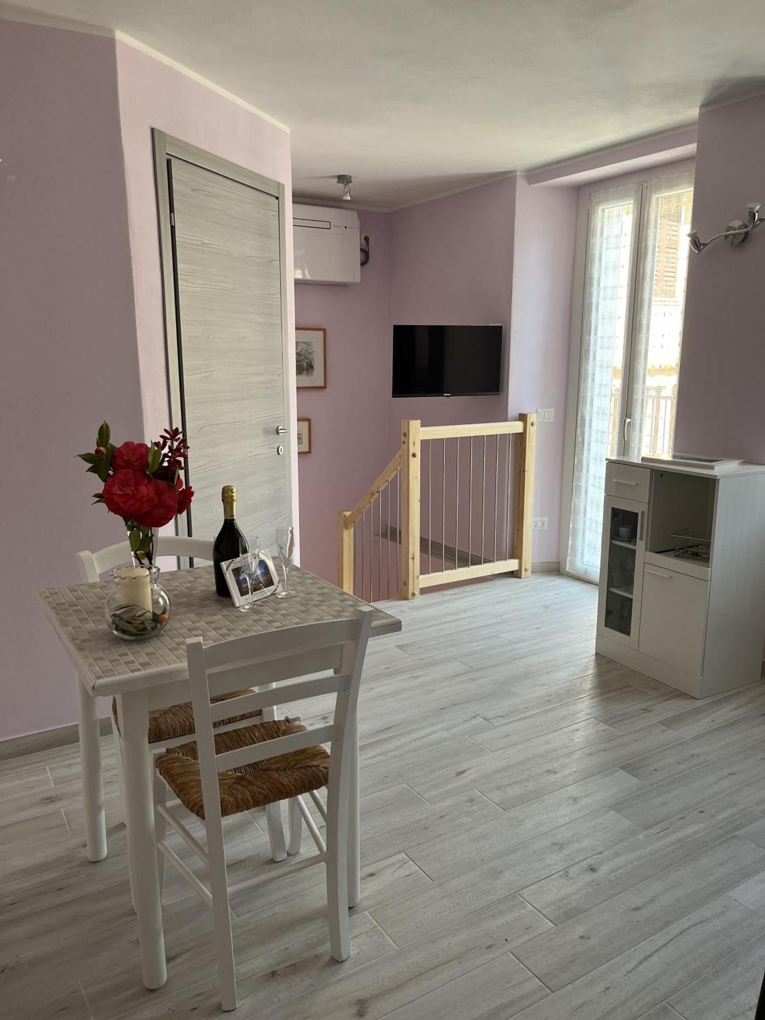 Casa Castellana Apt 1 E Casa Castellana Apt 2 Sala Comacina Dış mekan fotoğraf